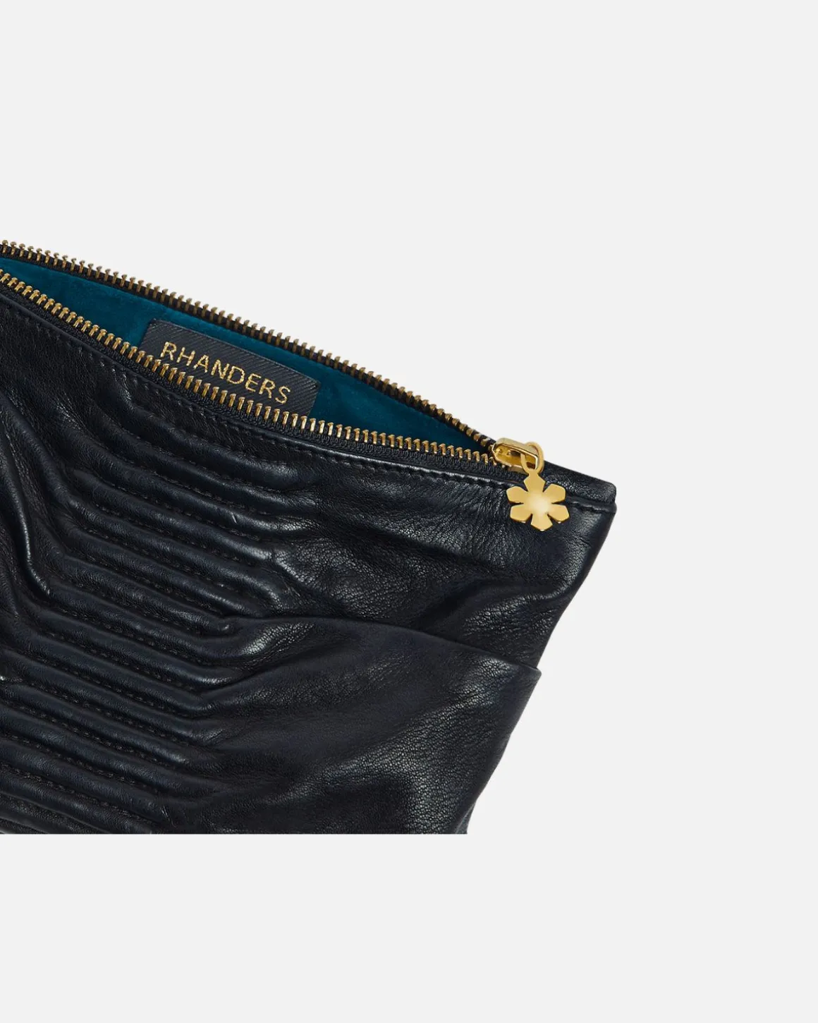 CECILIA BALANCE CLUTCH