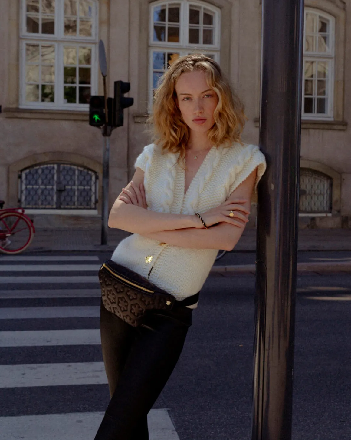 ISABELLA BELT BAG